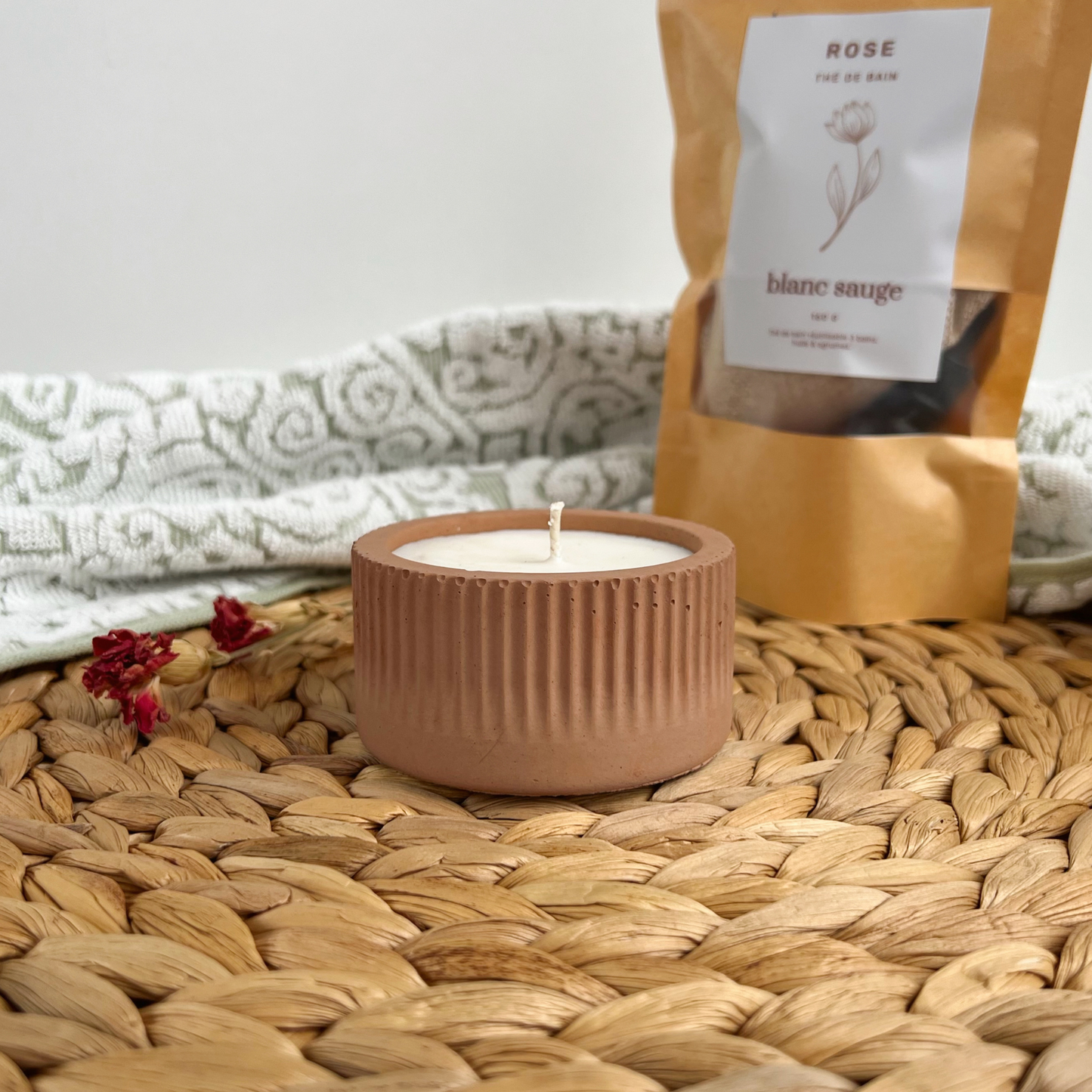 Chandelle ROSE | Rose & pomme grenade | blanc sauge